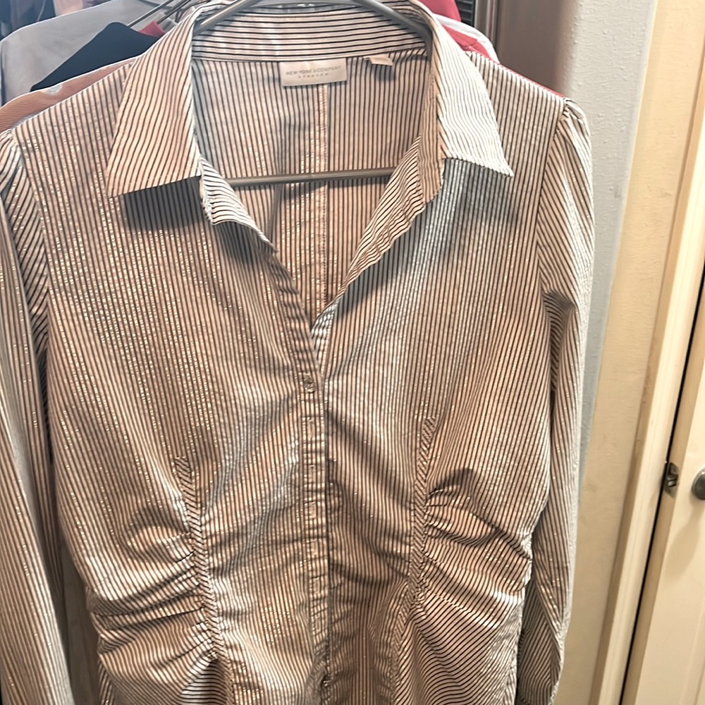 Long sleeve pen stripes